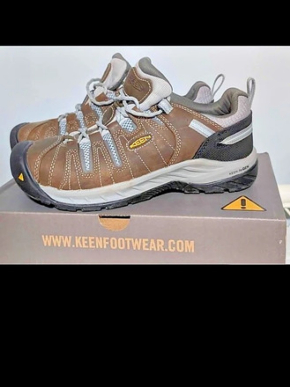 KEEN Flint II Utility Sneakers Brown & Gray US 9.5 Like New